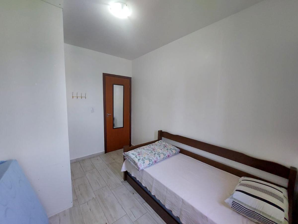 Apartamento Peruibe Apartment